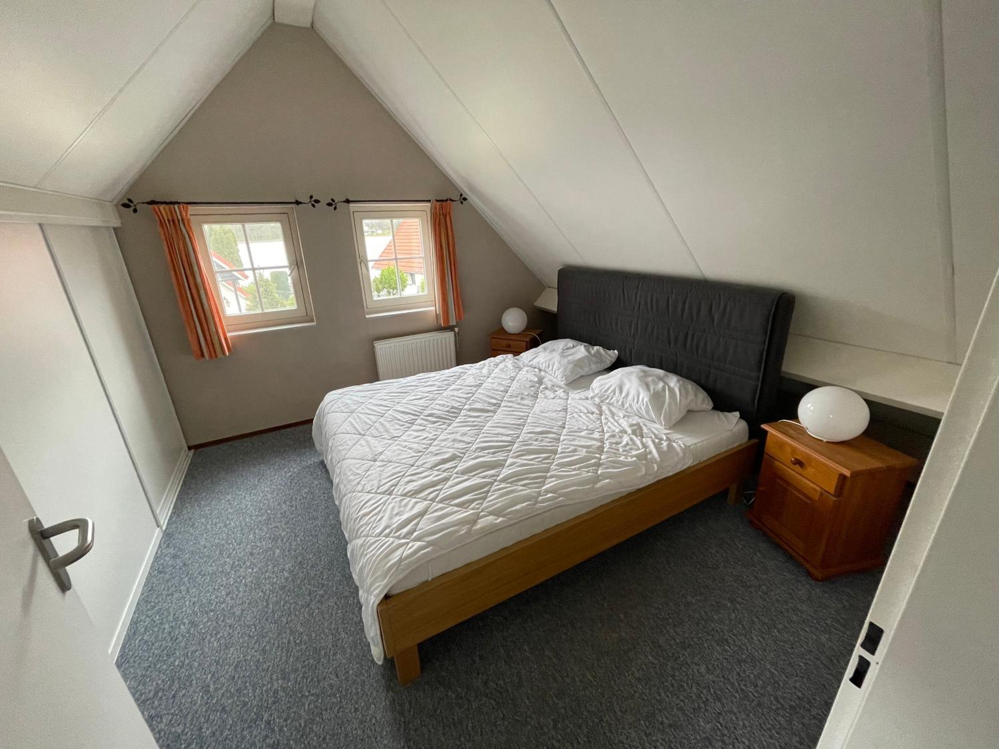 Freistehendes Ferienhaus Am See Naehe Roermond Heel Extérieur photo
